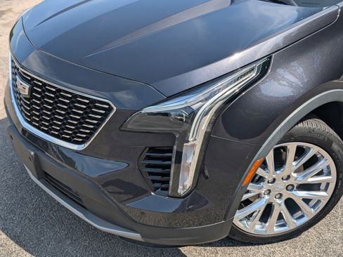 Used 2023 Cadillac XT4 Premium Luxury FWD image 13