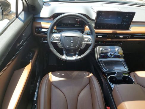 Certified 2022 Lincoln Nautilus Reserve FWD image 15