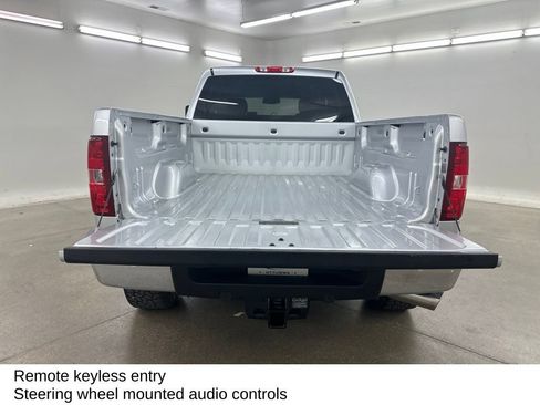 Used 2014 Chevrolet Silverado 2500 LTZ w/ LTZ Plus Package AWD/4WD image 18