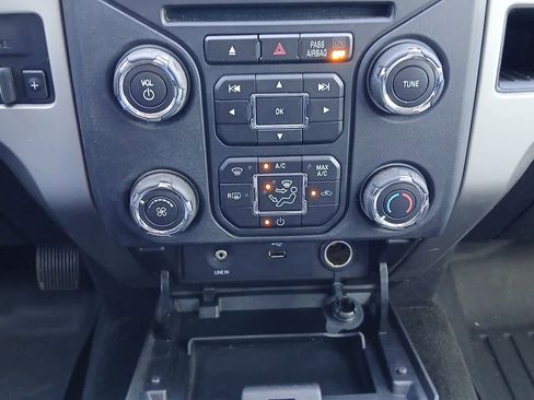 Used 2014 Ford F150 XLT w/ Equipment Group 302A Luxury image 39