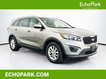 Used 2017 Kia Sorento LX w/ LX Convenience Package