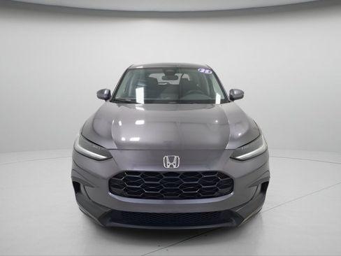 Used 2025 Honda HR-V LX image 2