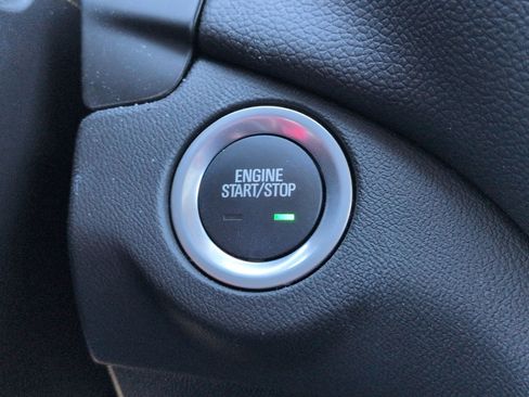 Certified 2024 Chevrolet Equinox LT w/ LPO, Floor Liner Package image 17