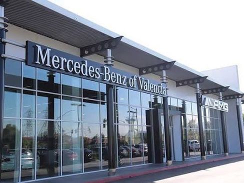 Certified 2025 Mercedes-Benz GLB 35 AMG 4MATIC image 36