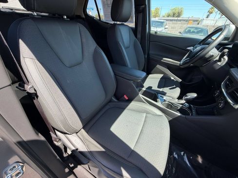 Used 2025 Buick Encore GX Preferred FWD image 35