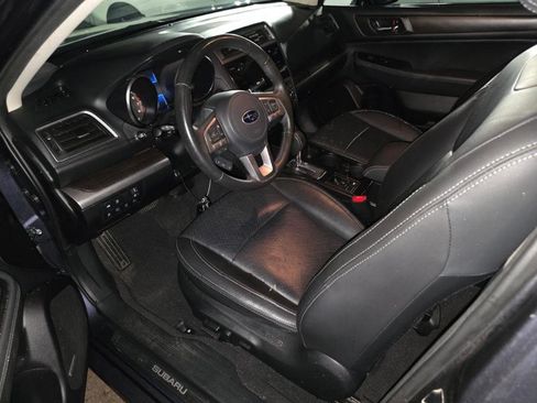 Used 2017 Subaru Legacy 2.5i Limited image 3