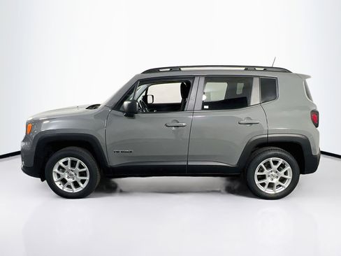 Used 2022 Jeep Renegade Latitude w/ Convenience Group AWD/4WD image 8