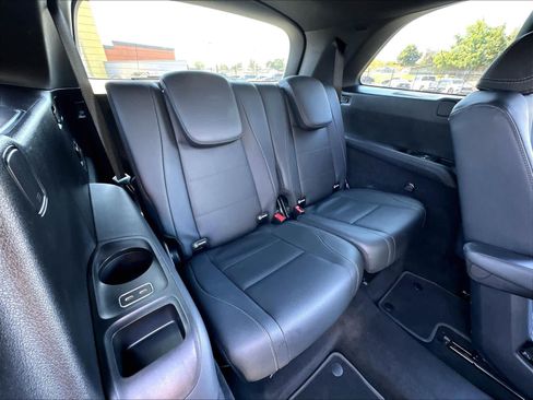 Used 2024 Mercedes-Benz GLS 450 4MATIC image 31