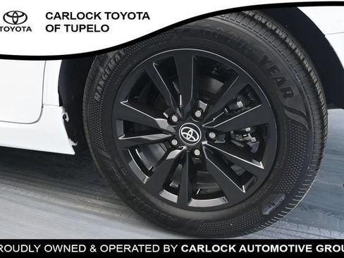 Used 2026 Toyota Camry LE FWD image 14