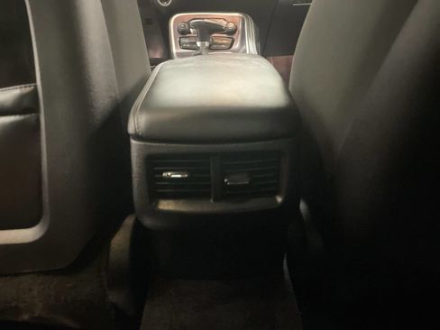 Used 2018 Dodge Challenger SXT w/ Blacktop Package RWD image 13