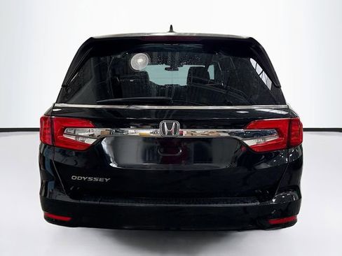 Used 2018 Honda Odyssey EX image 7