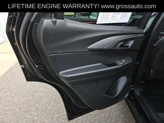 Used 2024 Chevrolet TrailBlazer RS w/ Driver Confidence Package FWD image 30