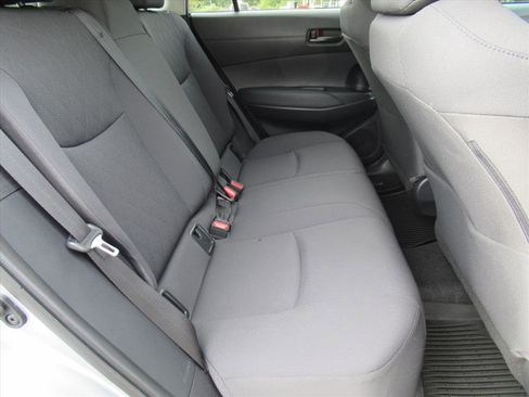 Used 2024 Toyota Corolla Cross LE image 27