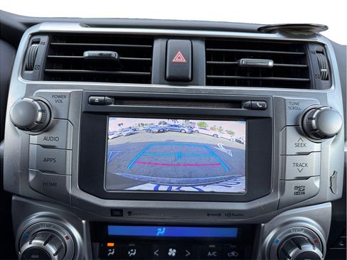 Used 2016 Toyota 4Runner Limited image 18