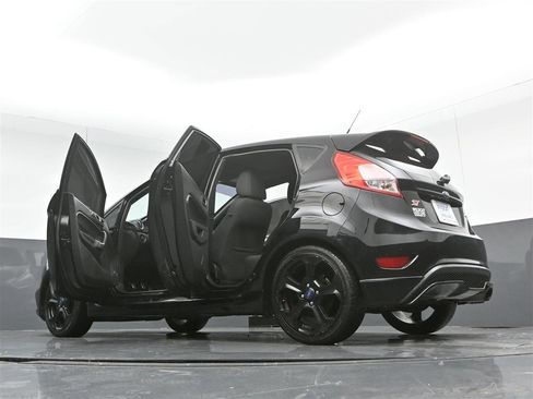 Used 2016 Ford Fiesta ST image 33