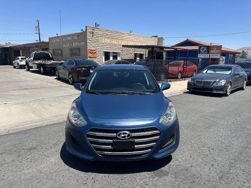 Used 2016 Hyundai Elantra GT FWD image 8
