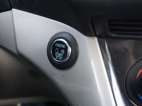 Used 2013 Ford Escape SEL FWD image 34