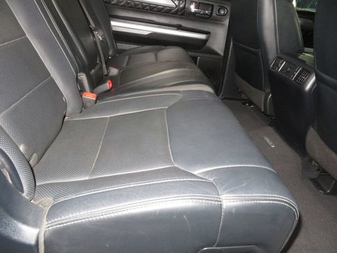 Used 2017 Toyota Tundra Platinum AWD/4WD image 31