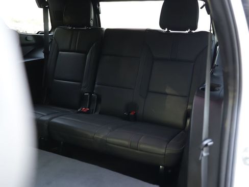 Used 2023 Chevrolet Tahoe RST AWD/4WD image 31