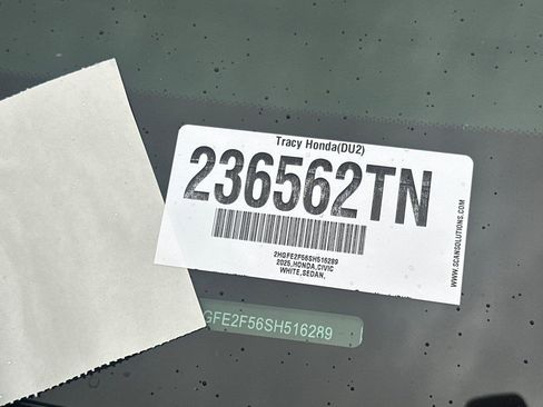 Used 2025 Honda Civic Sport image 3