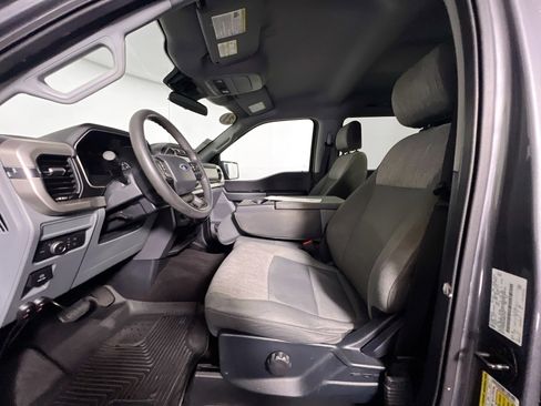 Used 2021 Ford F150 XLT image 14