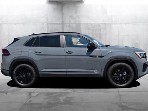 New 2026 Volkswagen Atlas Cross Sport SEL R-Line AWD/4WD image 5