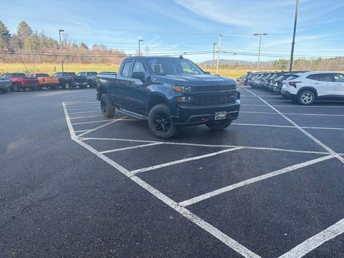 Used 2020 Chevrolet Silverado 1500 Custom Trail Boss w/ Custom Convenience Package image 7