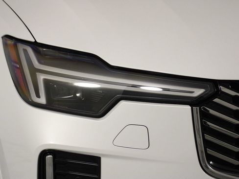 Certified 2026 Volvo XC90 B5 Core AWD/4WD image 26