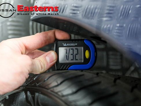 Used 2023 Nissan Maxima SV w/ Floor Mat Group image 36