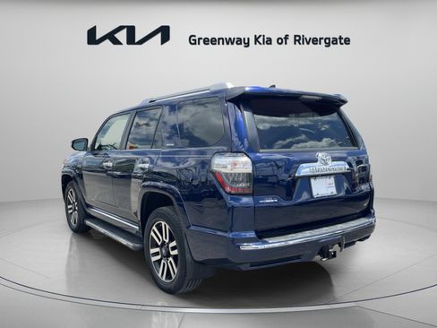 Used 2017 Toyota 4Runner Limited AWD/4WD image 5
