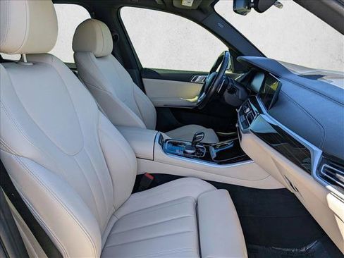 Used 2021 BMW X5 xDrive40i w/ Convenience Package image 15