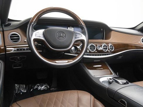 Used 2016 Mercedes-Benz Maybach S 600 image 2