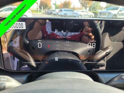 New 2025 Kia K4 LXS image 12