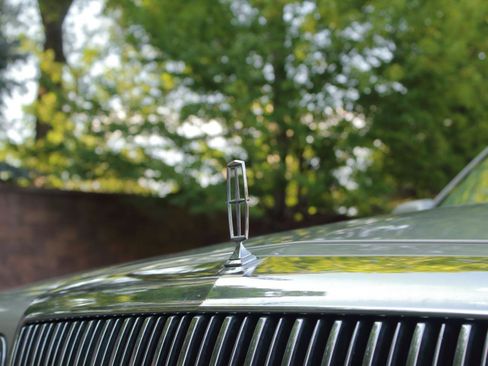 Used 1997 Lincoln Town Car Signature RWD image 13