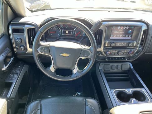 Used 2017 Chevrolet Silverado 1500 LTZ Z71 image 12