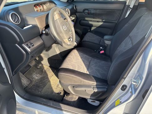 Used 2013 Scion xB 10 Series image 7