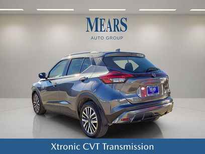 Used 2024 Nissan Kicks SV