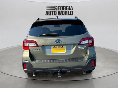 Used 2018 Subaru Outback 3.6R Touring w/ Popular Package #3 image 4