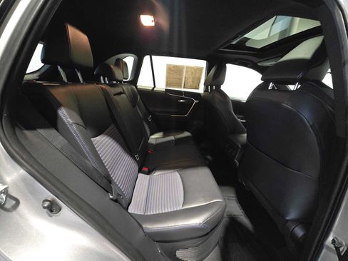 Used 2020 Toyota RAV4 XSE AWD/4WD image 14