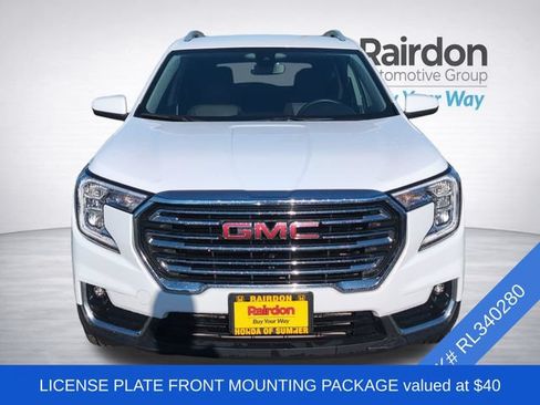 Used 2024 GMC Terrain SLT AWD/4WD image 2