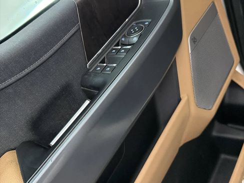 Used 2021 Ford F150 Lariat w/ Equipment Group 502A High image 23