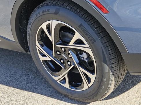 New 2026 Lincoln Nautilus Premier w/ Equipment Group 102A image 8