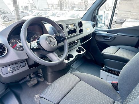 New 2025 Mercedes-Benz Sprinter 3500 image 11