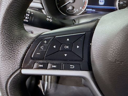 Used 2021 Nissan Altima 2.5 SV image 14