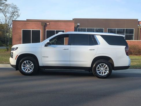 Used 2025 Chevrolet Tahoe LT image 10
