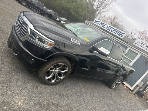 Used 2023 RAM 1500 Limited image 4