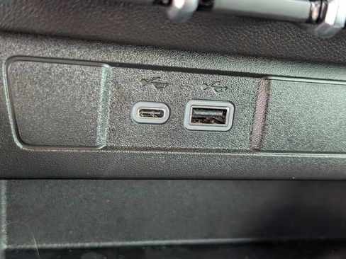 Used 2026 Chevrolet Colorado LT RWD image 19