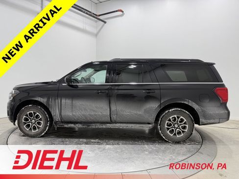 Used 2023 Ford Expedition Max XL image 4