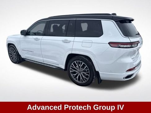 Used 2024 Jeep Grand Cherokee L Summit image 3