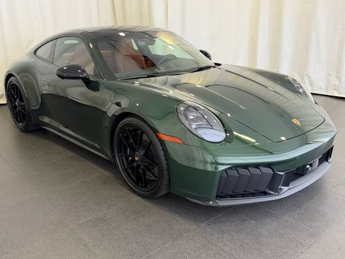 Used 2026 Porsche 911 Carrera GTS RWD image 7
